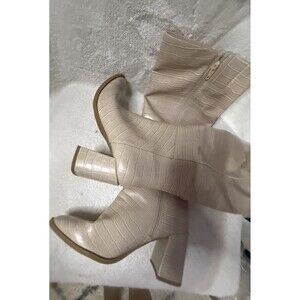 Women Tall Cream Faux Leather Snakeskin Boots Size 7